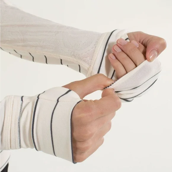 Lululemon Star Runner Pullover Slalom Stripe Angel Wing / Angel Wing. Size 10. - Picture 7 of 14